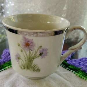Monticello silver guilded mug